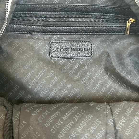 STEVE MADDEN QUILTED NYLON BACKPACK/PURSE - Picture 10 of 15